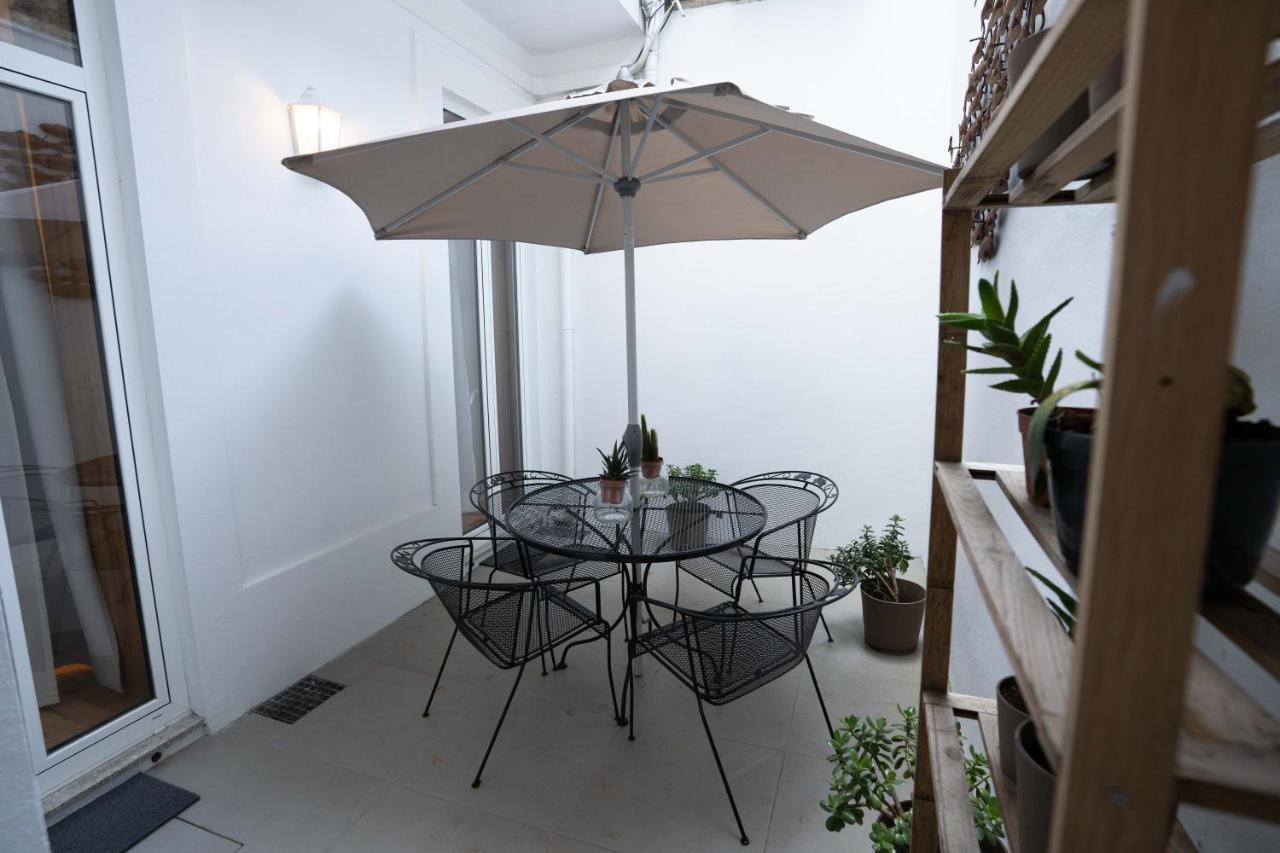 Downtown Porto Relaxed Apartment With Private Yard Extérieur photo